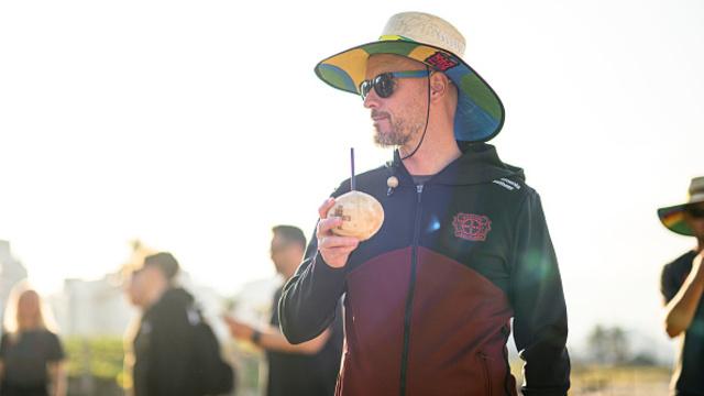 Ten Hag «Bayer» boshqaruvidagi ilk o'yinida yirik hisobda mag'lubiyatga uchradi