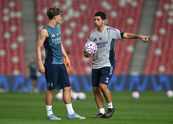 Maks Doumaning «Arsenal» asosiy tarkibidagi debuti