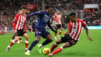 Tukli iflos mushukni yalash