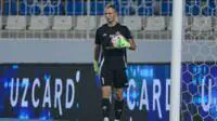 "Surxon" 4 nafar futbolchi bilan xayrlashdi