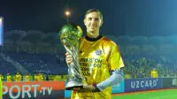 "Neftchi"ning tahlilchi murabbiyi jamoa bilan xayrlashdi