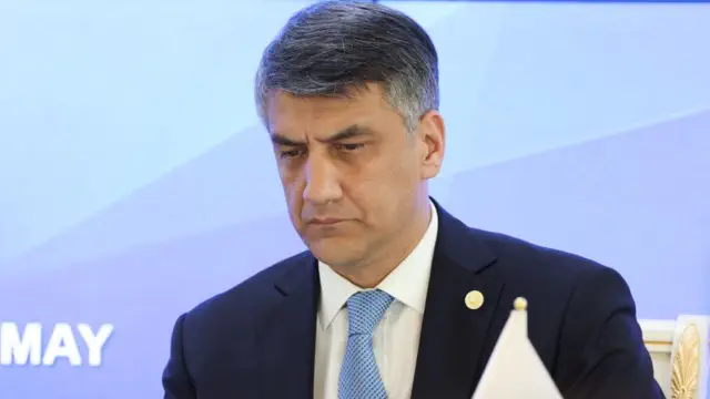 Алишер Қодиров: «Биз японлардек ўйламасак, 100 йилда ҳам бу мактабни битира олмаймиз»