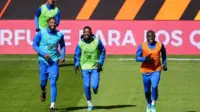 Fransiyaning ikki futbolchisi Shvetsiyaga qarshi bahsni o'tkazib yuborishi kutilmoqda