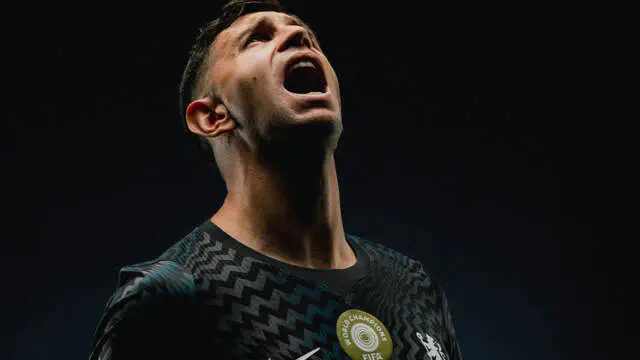 Rasman: «Chelsi» Emiliano Martines transferini e’lon qildi