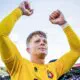 Kumanning darvozabon oʻgʻli bir oʻyinda 2 ta gol urib, Erediviziya rekordini oʻrnatdi