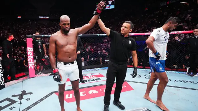 Nursulton Ro‘ziboyevni mag‘lub etgan Peyj UFC reytingidan chiqarildi