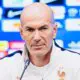 Zidan sartaroshlarga Fransiya milliy jamoasi bazasiga kirishni taqiqladi
