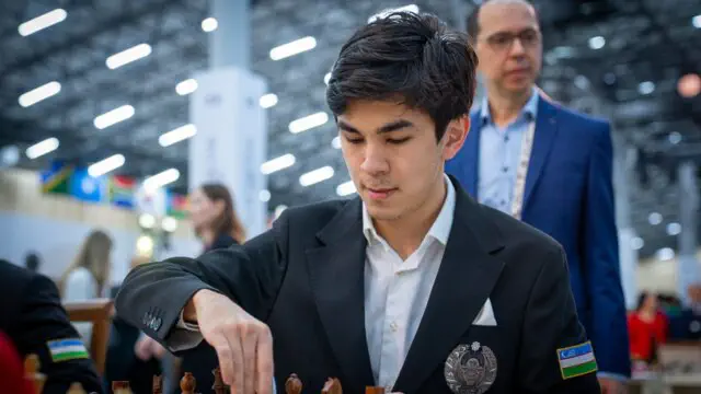 Javohir Sindarov — Clutch Chess Champions Showdown turniri g‘olibi